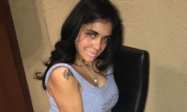 Cantante fue “garroteada” por su ex