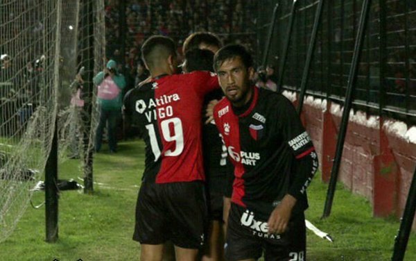 Con Estigarribia, Colón a un paso de la final de la Sudamericana