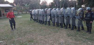 Buscan aumento salarial para agentes penitenciarios » Ñanduti