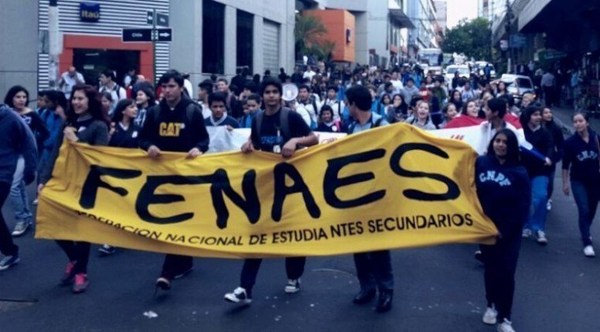 Secundarios y universitarios anuncian “semanas de manifestaciones” - ADN Paraguayo