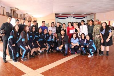 Concurso de historia entusiasma a jóvenes hernandarienses  - Nacionales - ABC Color