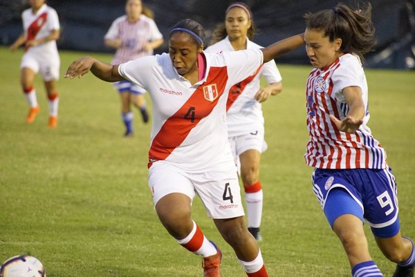 Jéssica Sánchez lideró la goleada de Paraguay ante Perú