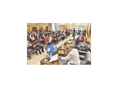Radiografían la realidad del empleo juvenil en un foro