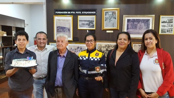 Homenajean a pionero de CDE