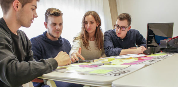 Jóvenes y empresas se darán cita en el primer Foro Nacional de Empleo Juvenil » Ñanduti