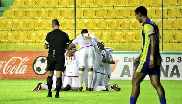 River Plate suma valiosos puntos ante Capiatá