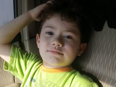 Piden ayuda para localizar a niño raptado por su padre, quien tiene orden de captura - Nacionales - ABC Color