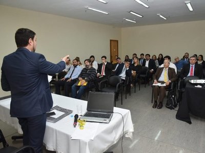Registrarán casos de tortura en una aplicación móvil