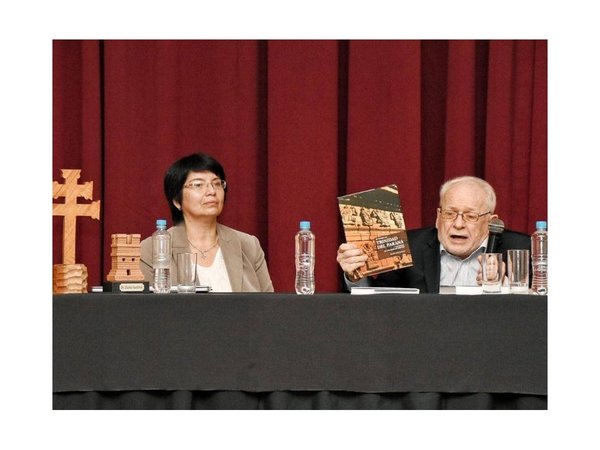 Presentaron libro histórico del arte de las Misiones Jesuíticas