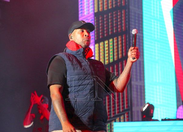 Don Omar volvió con show breve