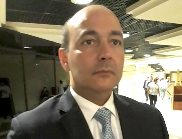 Peralta Vierci dilata solución a denuncias
