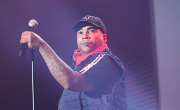HOY / Don Omar reunió a una multitud en su segunda y última noche en Paraguay