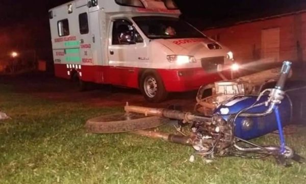 MOTOCICLISTA LESIONADO TRAS ACCIDENTE EN PLENO CENTRO DE NATALIO