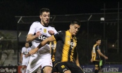 El decano empató ante Guaraní, pero mantiene el liderazgo del Clausura » Ñanduti