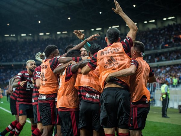 Flamengo, de Piris, sigue en lo más alto