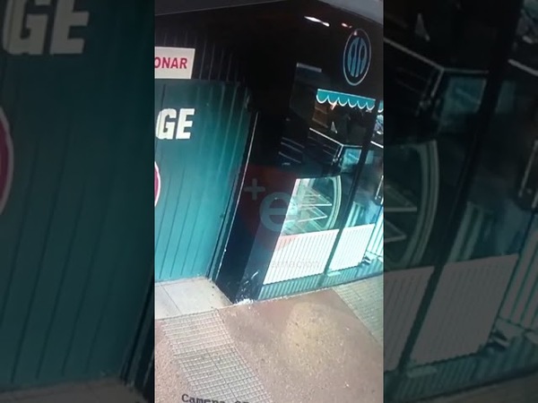 INCENDIO Y HURTO EN LOCAL GASTRONÓMICO EN PLENO CENTRO DE ENCARNACIÓN