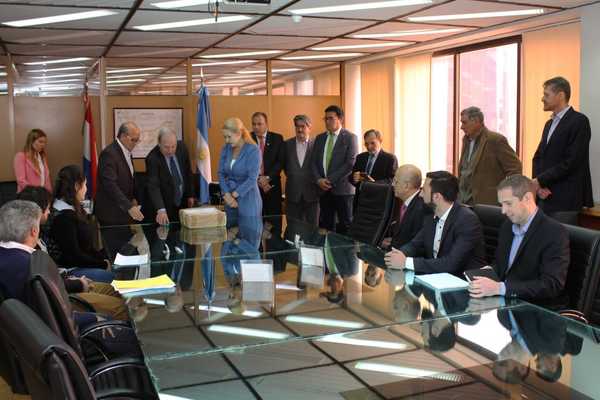 Aña Cuá: licitación de transformadores con ahorro del 56% y total de la obra con reducción del costo del 45% | .::Agencia IP::.
