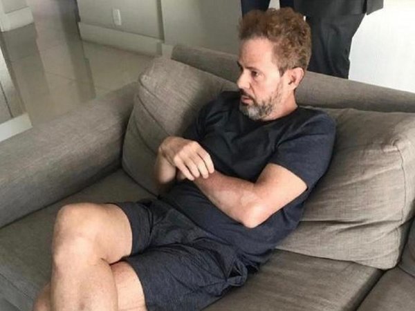 Messer busca acuerdo para revelar esquema de lavado de dinero
