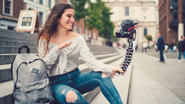 Cómo viaja la Generación Z, según Booking