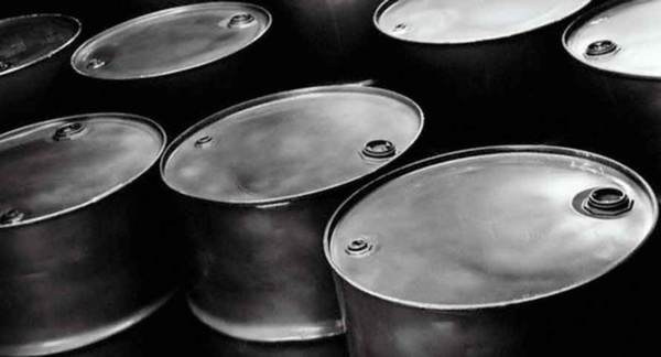 Crudo del petróleo se derrumba 2%