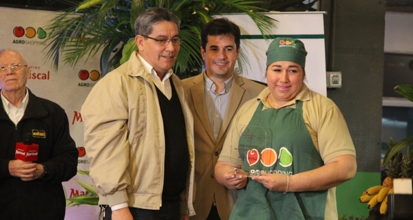 El Agroshopping cumple 21 años y premia al mejor productor del año de la mano del Banco Atlas