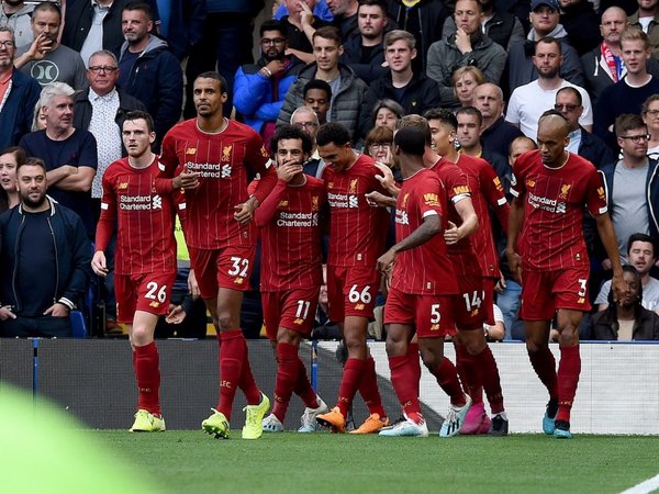 El Liverpool gana sufriendo y mete cinco de ventaja al City
