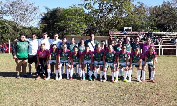 Paranaense debuta con triunfo en el Interligas femenino
