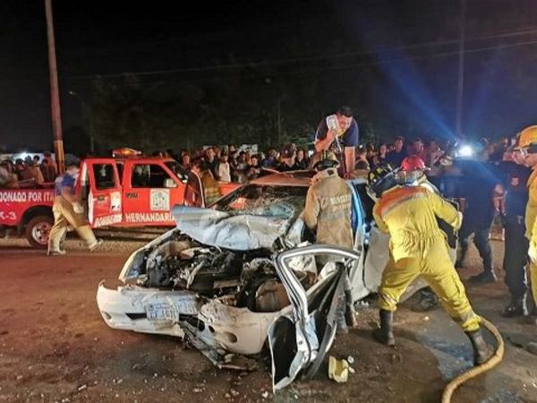 Aparatoso choque en Hernandarias dejó varios heridos - Nacionales - ABC Color