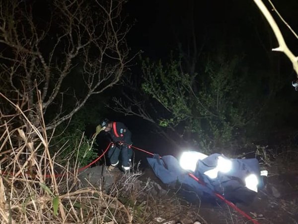 Madre e hijo mueren al caer del Cerro Corá