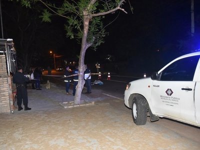 Mujer muere arrollada por un vehículo en Luque