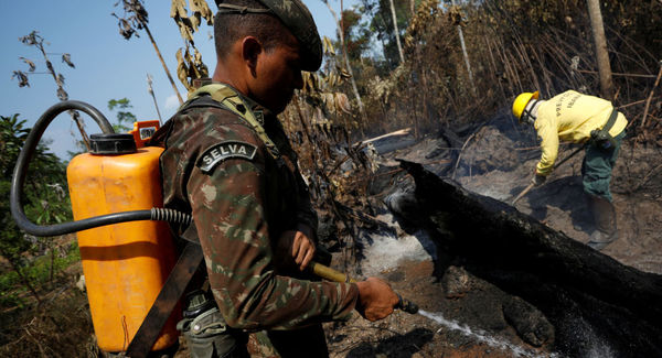 Brasil prorroga 30 días el uso de las Fuerzas Armadas en incendios de Amazonía » Ñanduti