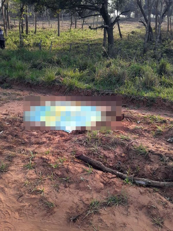 Hallan muerta a una mujer en un presunto caso de feminicidio - Nacionales - ABC Color