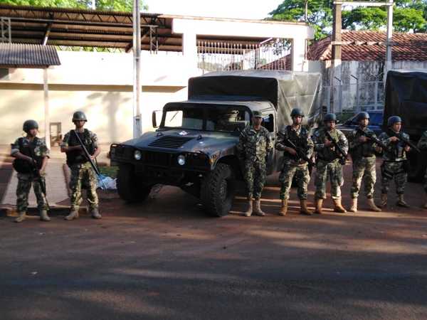 Militares custodian las cárceles tras declaración de emergencia penitenciaria