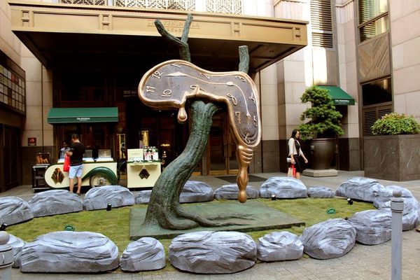 Dalí y Picasso buscan su hueco en el cambiante mercado artístico chino   - Artes Plásticas - ABC Color