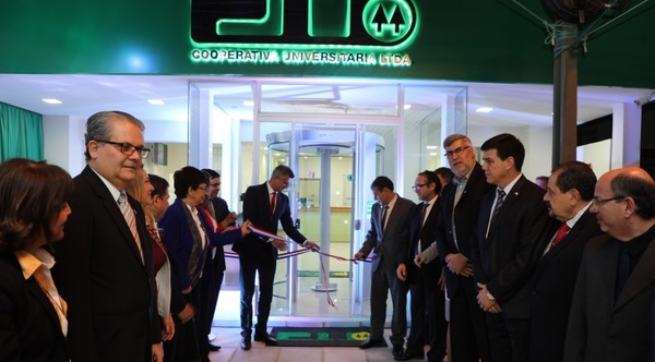 La Cooperativa Universitaria abrió sus puertas en Curuguaty