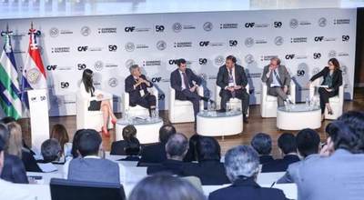 Política macroeconómica e instituciones fuertes son pilares de la economía