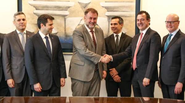 Analizan desempeño económico del país y su condición para enfrentar retos a futuro