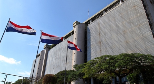 Reducen a 3% la proyección de crecimiento económico de Paraguay