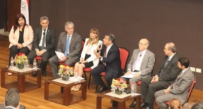 Destacan contribución del sector de servicios en el crecimiento económico