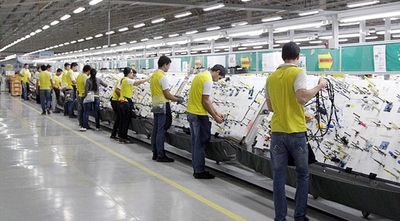 Paraguayos pedirán la intermediación de titular del Parlasur por crisis por autopartes