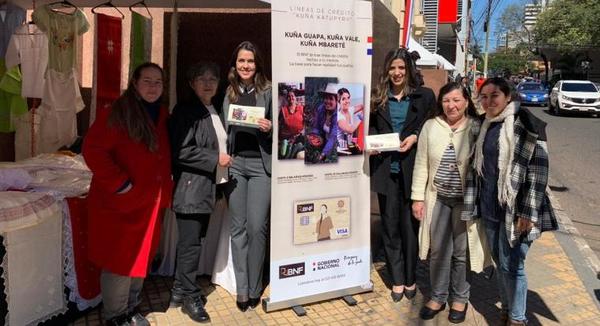 BNF desarrolla créditos para artesanos urbanos y rurales
