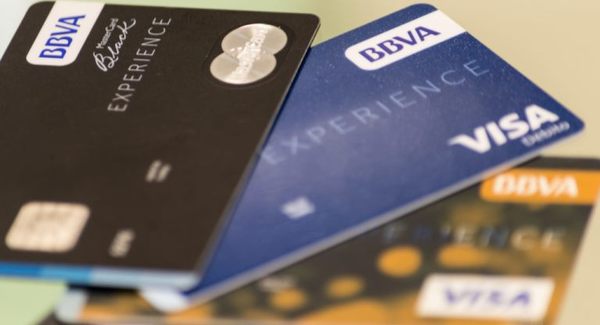 Bancos financiaron 7,5% más con tarjetas de crédito a junio