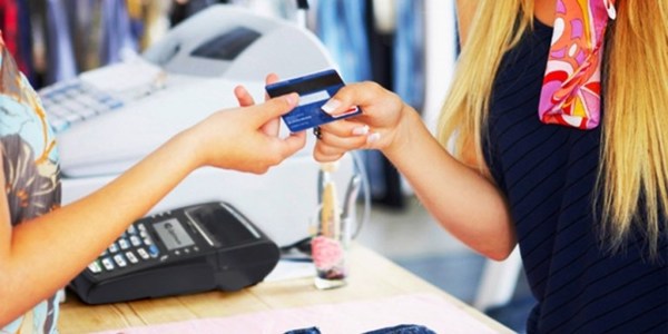 Cartera de tarjetas de crédito cerró en G. 2,8 billones a mayo