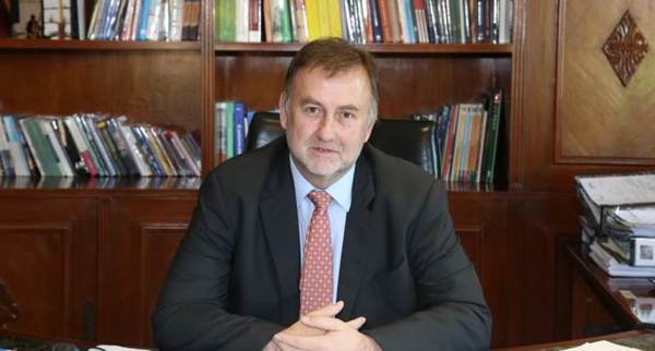 Hacienda explora cooperación con importante centro de investigación