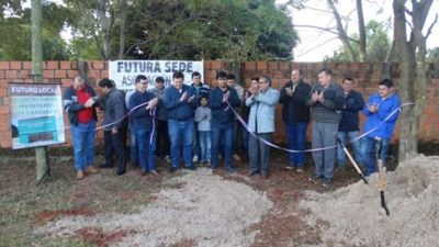 Histórica “palada inicial” de la futura sede de la Asociación de Madereros de Caaguazú