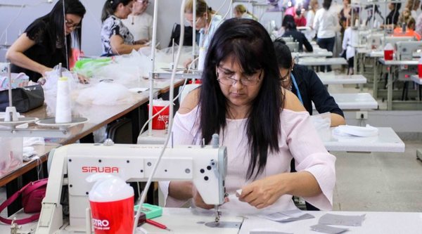 Confeccionistas apoyan a la fiscalía y plantean acciones para un combate al contrabando más efectivo
