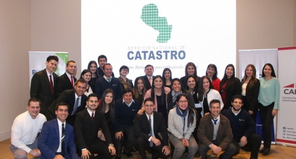 Catastro celebró primer año de implementación del Expediente Electrónico