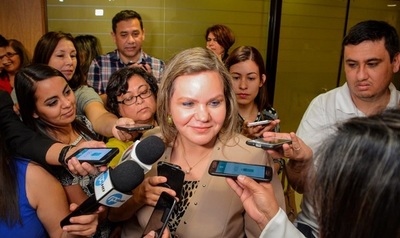 Lilian afirma que no es momento de “reflotar juicio político”.