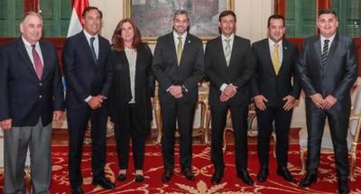 Empresarios agropecuarios expresan interés de un trabajo conjunto con el Ejecutivo