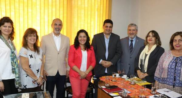 Empresario hindú expresó interés de invertir en sector turístico paraguayo